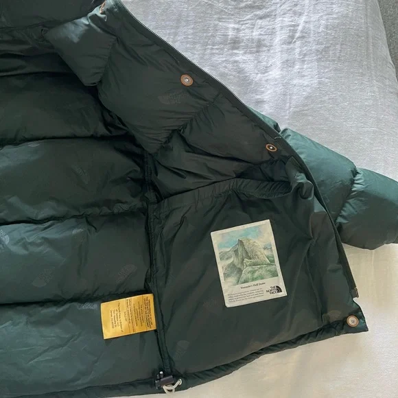 The North Face Women’s Dark Green Sierra Puffer Jacket - medium - Picture 5 of 10